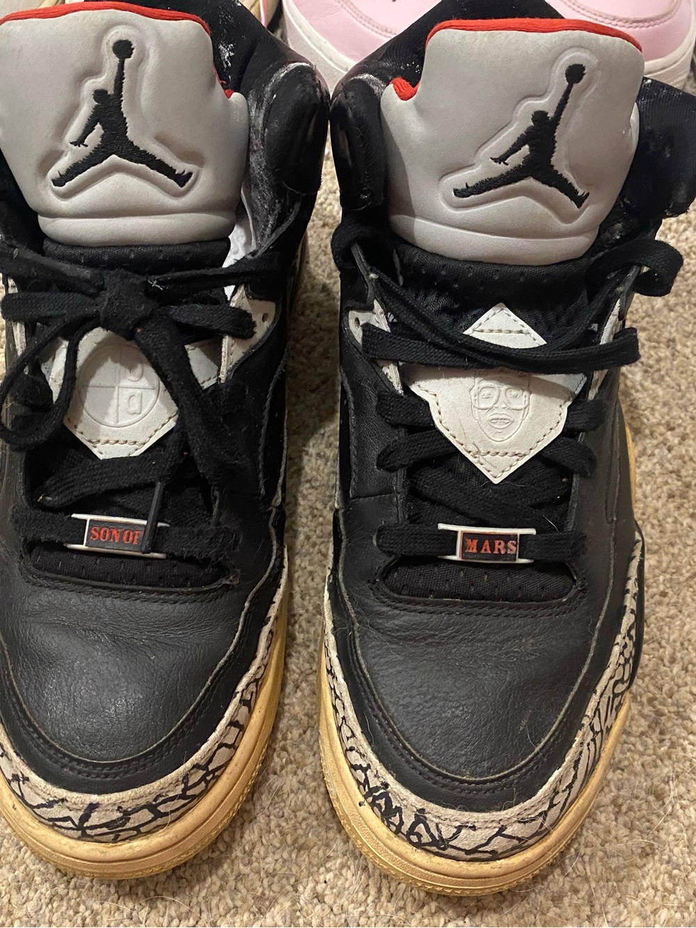 Jordan Son of Mars Black, Grey and Red Sneakers.